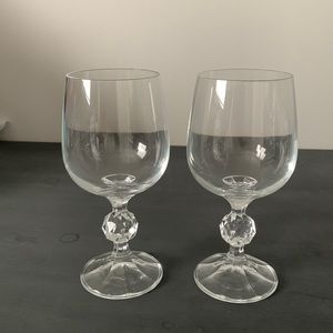 Clear Crystal-Style Wine Glasses with Faceted Stem - Set of 2
